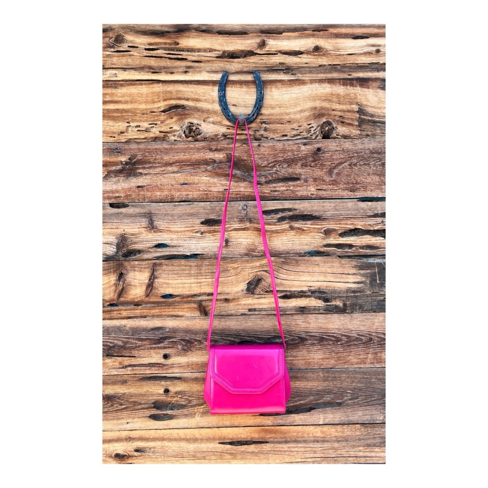 I.MAGNIN DESIGN STUDIO | Hot Pink Crossbody Bag